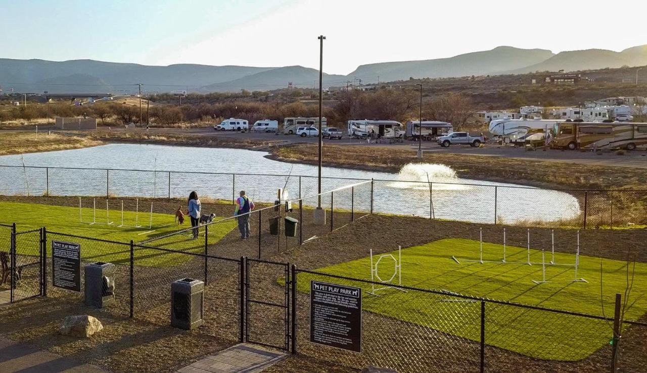 Verde Ranch Rv Resort Camp Verde Exterior photo